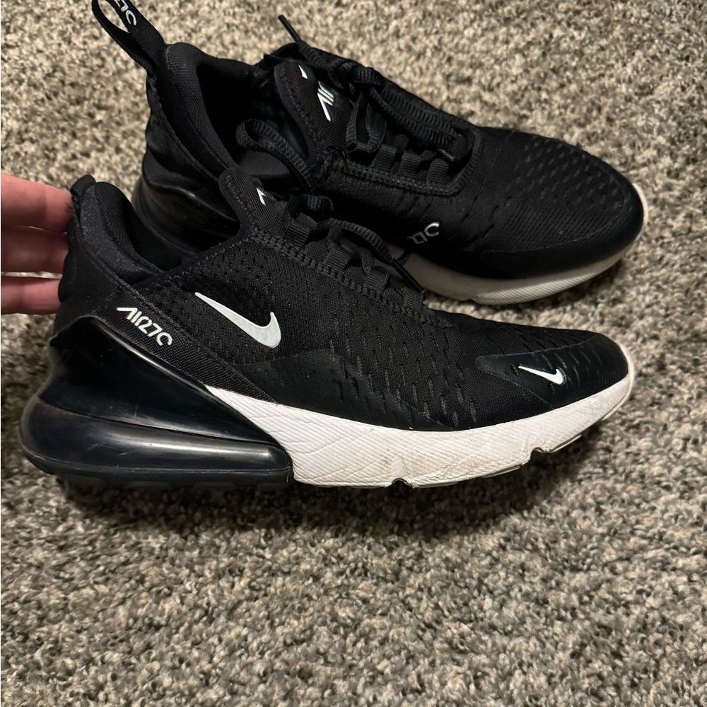 Nike air 270